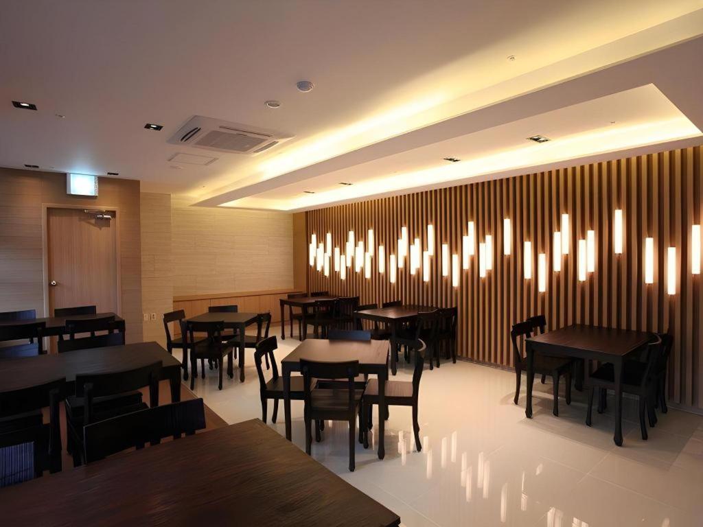 Business Design Hotel Luv Інчхон Екстер'єр фото